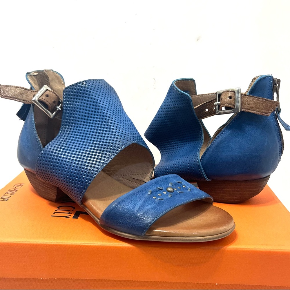 MIZ MOOZ CARIBE Leather Back Zip Sandals in Blue/Denim EU 37 Display Model